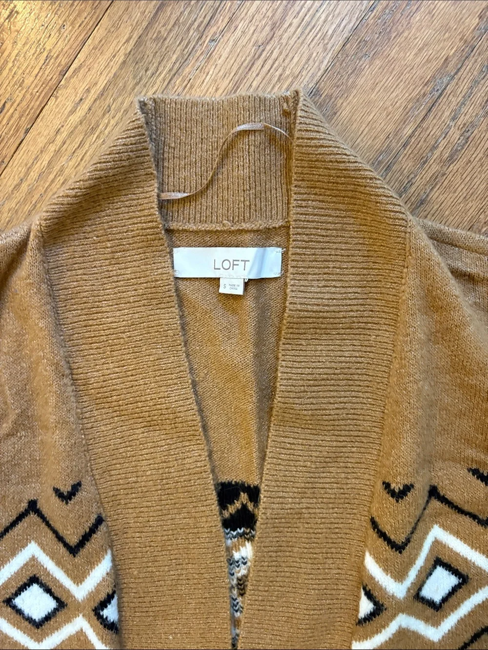 LOFT Camel Geometric Open-Front Cardigan